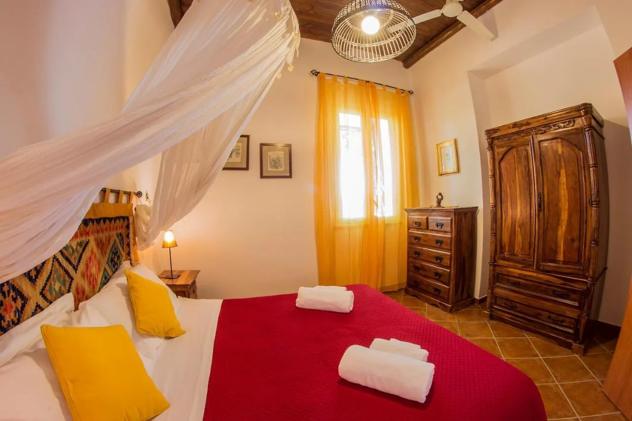 Villa con piscina Casale di Giò nel Golfo di Castellammare Partinico Italia