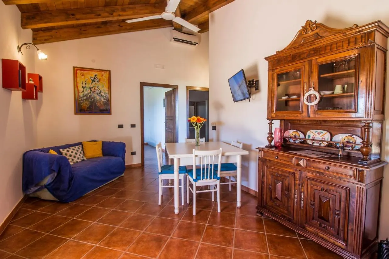 Villa con piscina Casale di Giò nel Golfo di Castellammare Partinico