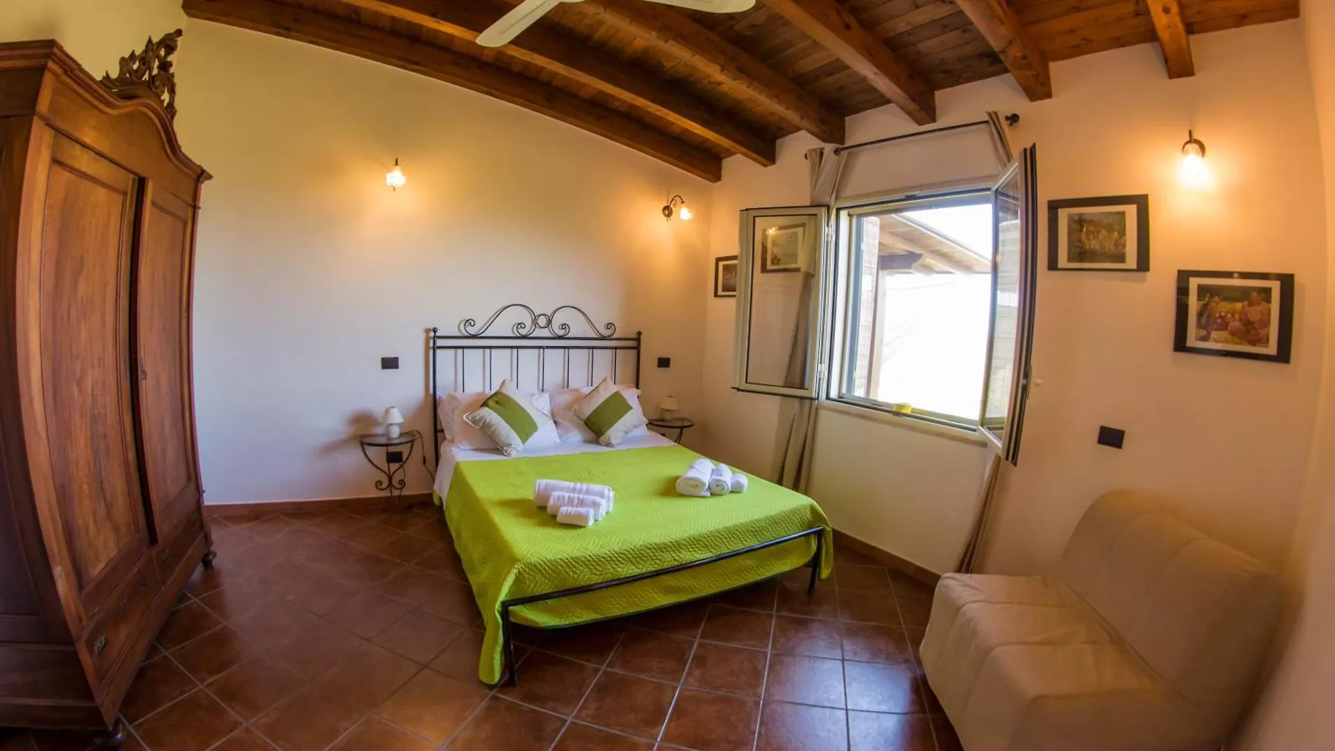 Villa Con Piscina Casale Di Gio Nel Golfo Di Castellammare Partinico Italia